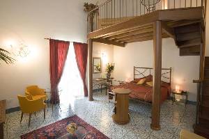 Xtrallusion offers characteristic Bed and Breakfast, B&B, Guest House, Hotel, Albergo and Country Lodge accommodation in Italy. Plus independent self-guided Walking, Adventure, Activity, Skiing and Paragliding Holiday itineraries on the Italian Rivieras, in the Italian Lakes, in the Italian Alps and in some of the most beautiful corners of Italy.